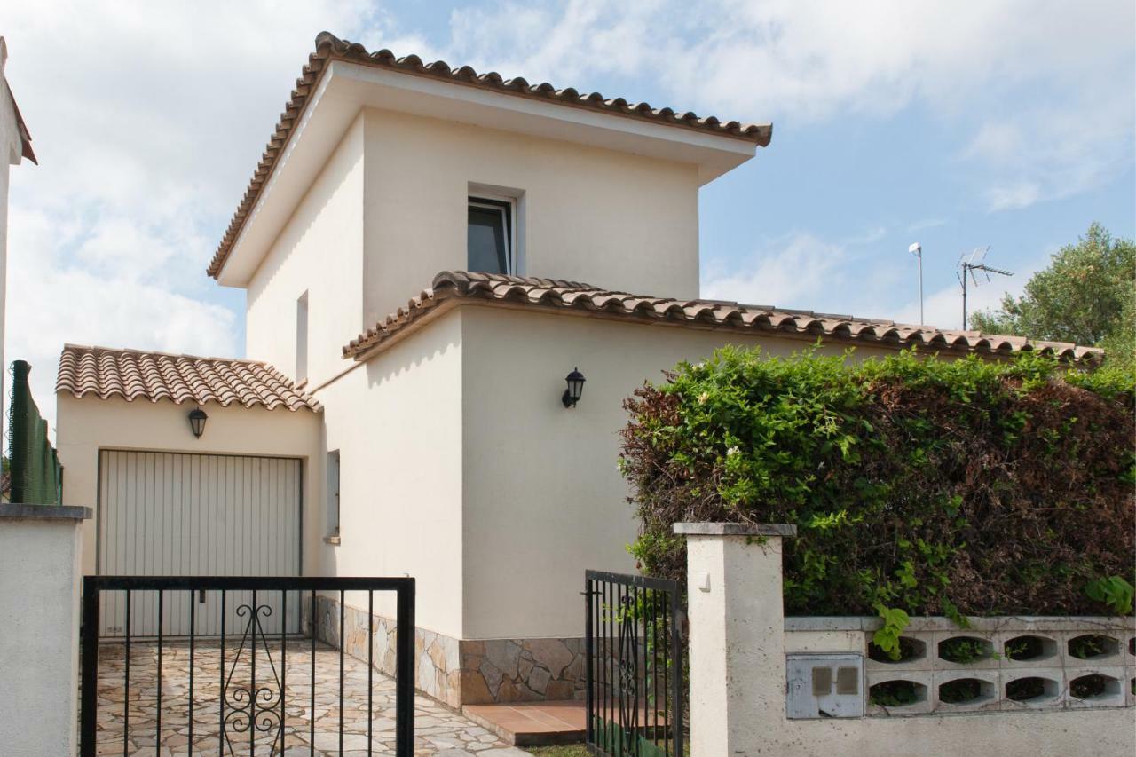 Lluna L'Escala Exterior photo